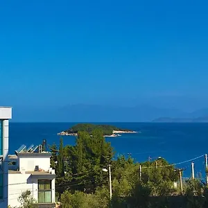 Four Seasons , Ksamil Albanien